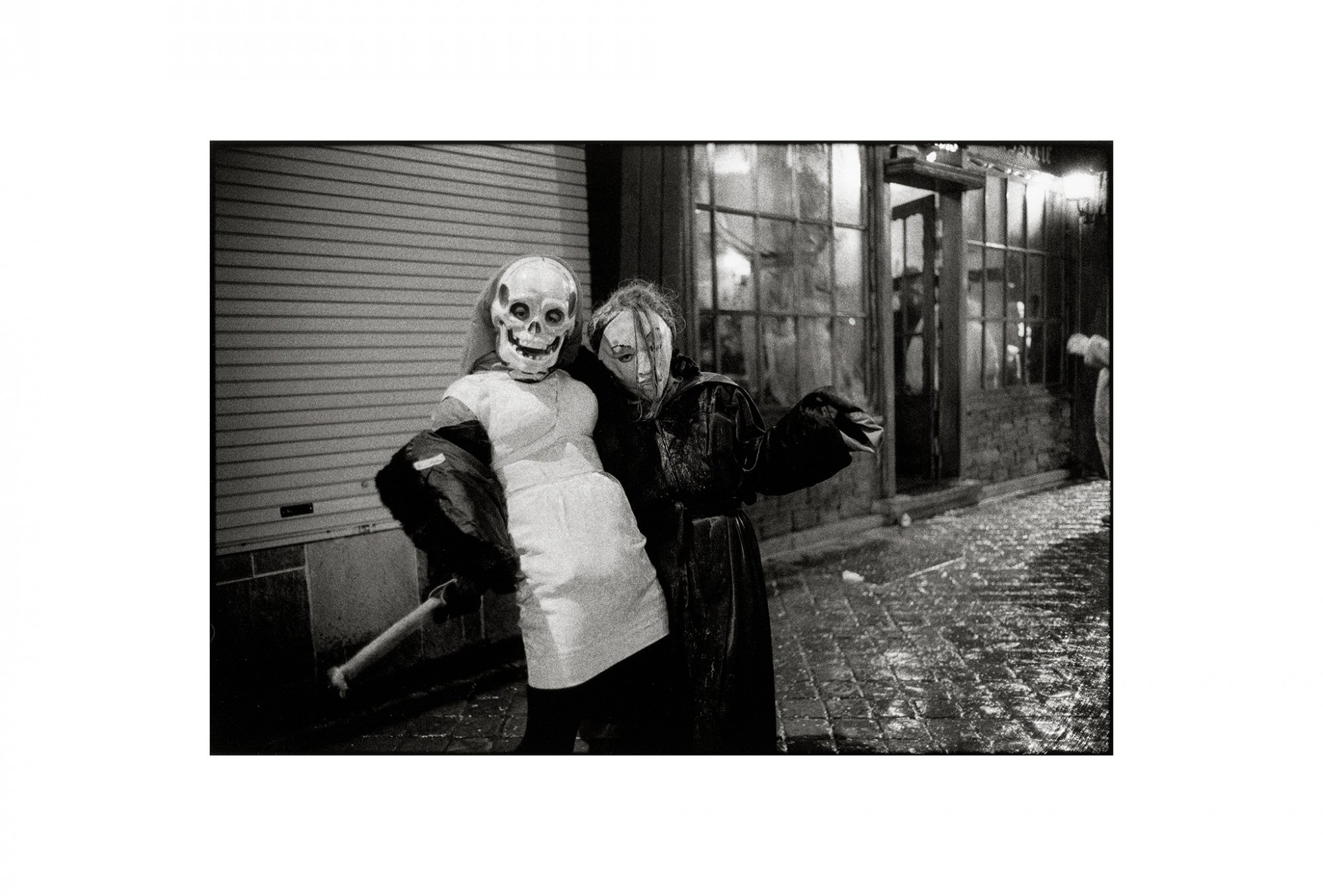 Afbeelding: Uit de reeks CARNEVALE, CAR - 154 -13, Binche,  © Dominique Van Huffel.