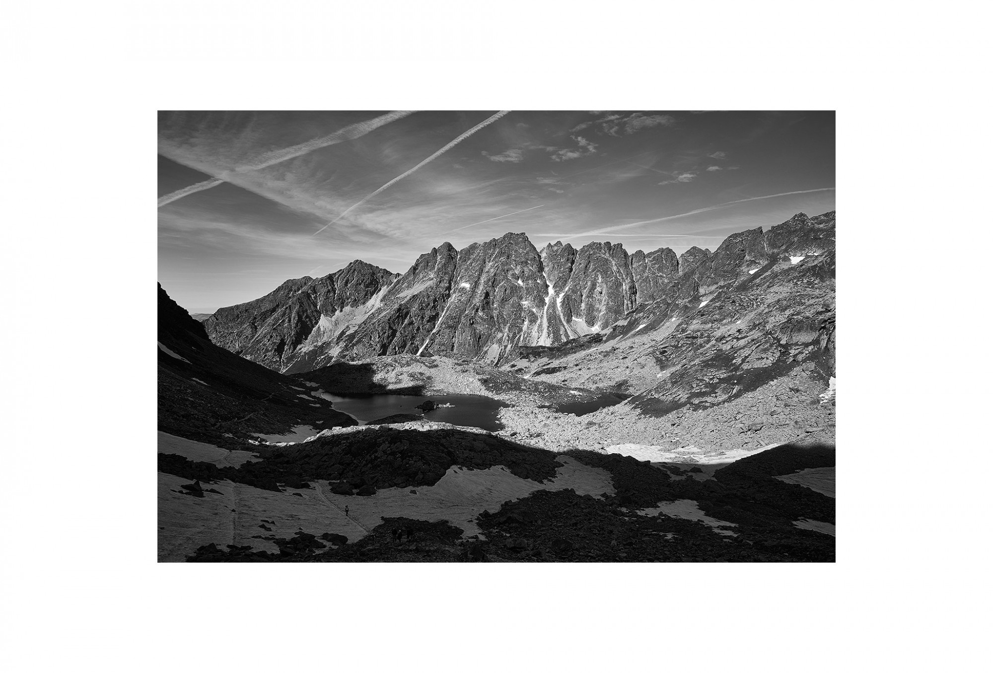Afbeelding: Landscape high Tatras mountains Slovakia, foto Van Huffel, foto kunst zwart wit, landschapsfotografie.