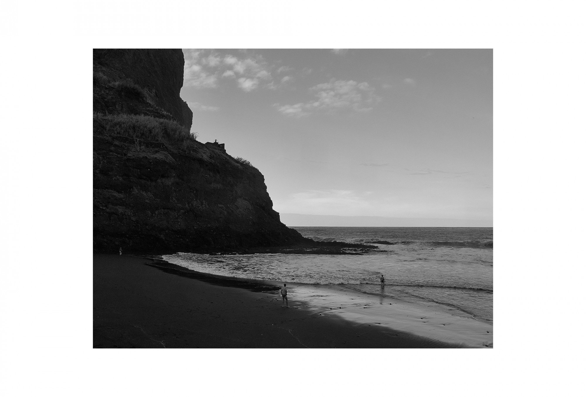 Afbeelding: Landscape Madeira, Portugal, © Dominique Van Huffel, foto kunst zwart wit, landschapsfotografie.