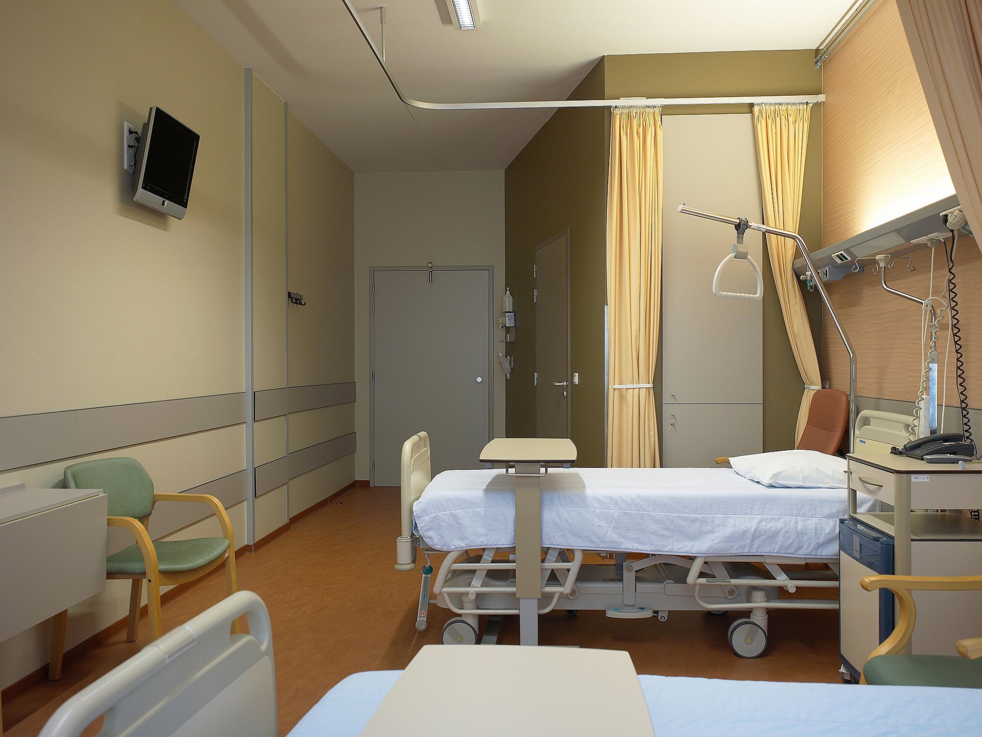 Fotografie hospitaal kamer te Hasselt, voor Vanhout.pro. Afbeelding: Fotografie hospitaal kamer te Hasselt, voor Vanhout.pro.